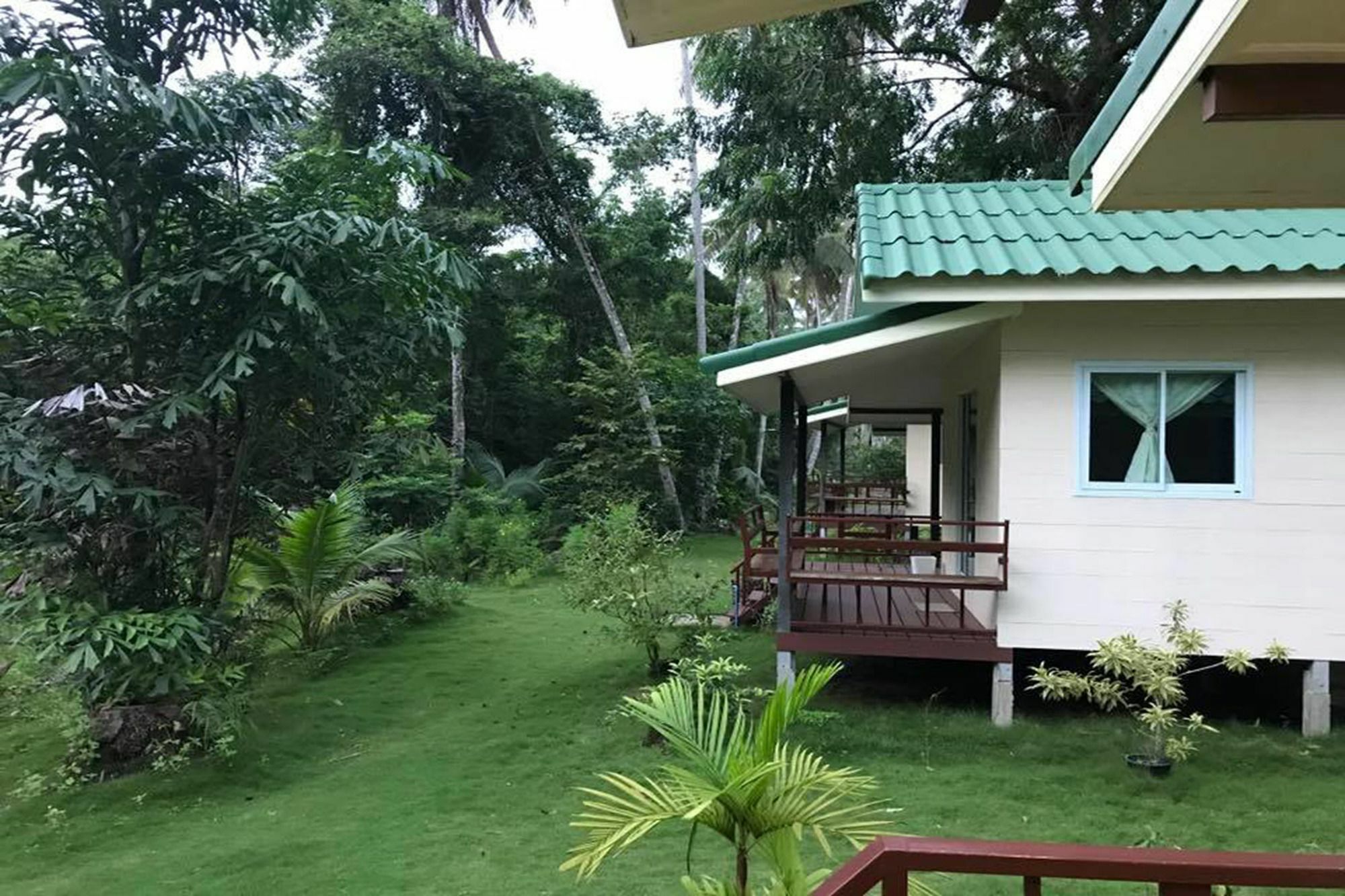 Baan Phuean Koh Kood Hotel Ko Kut Exterior photo